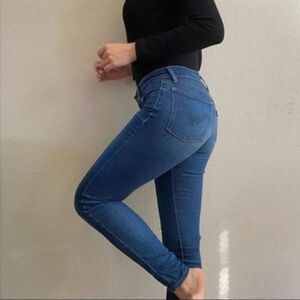 ARITZIA x Levi's 710 Super Skinny Women's Jeans sz 27